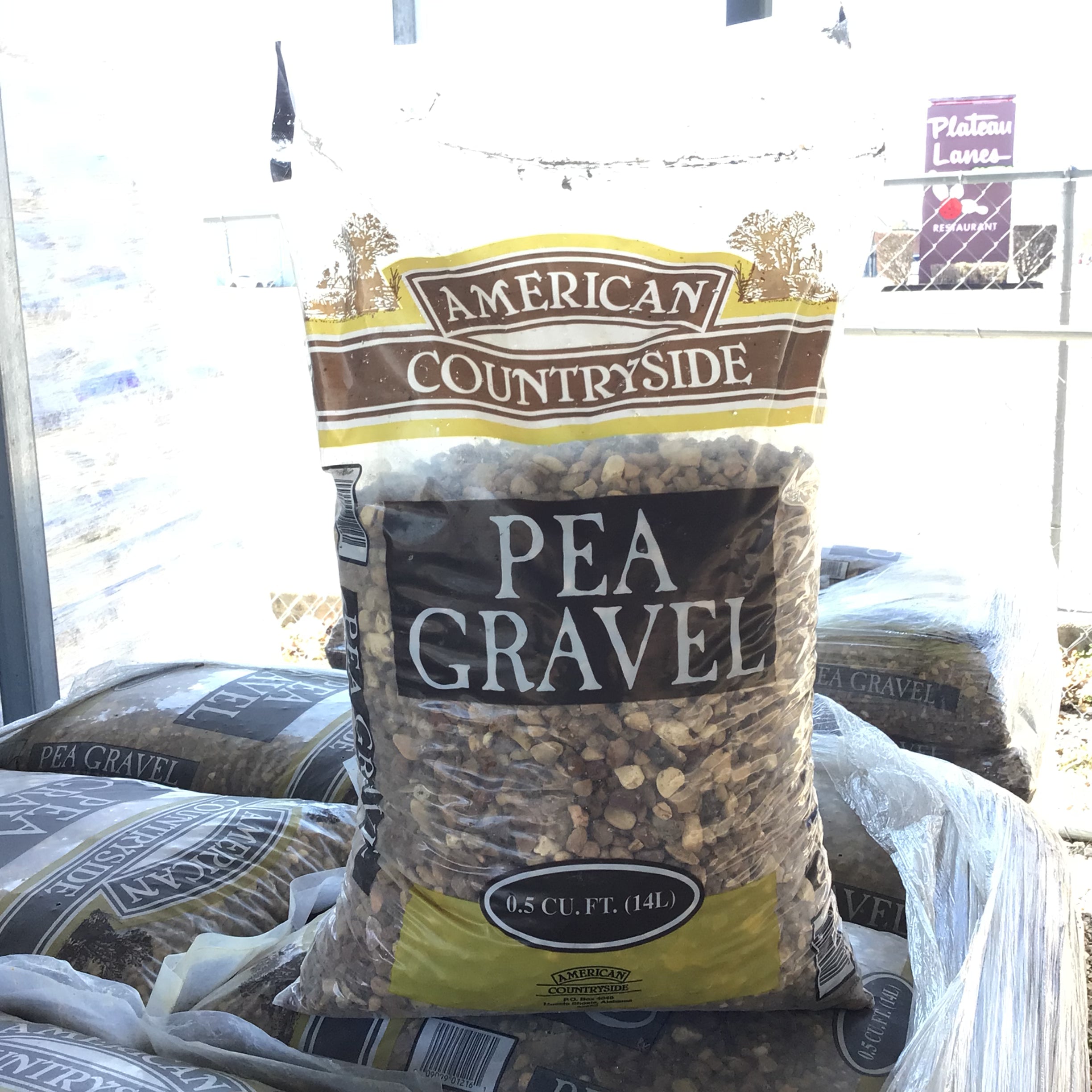 Pea Gravel Bag .5cf D10 63/pal
